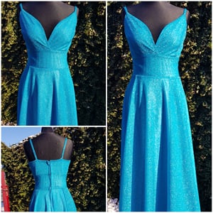 Gliterrové šaty - tyrkys